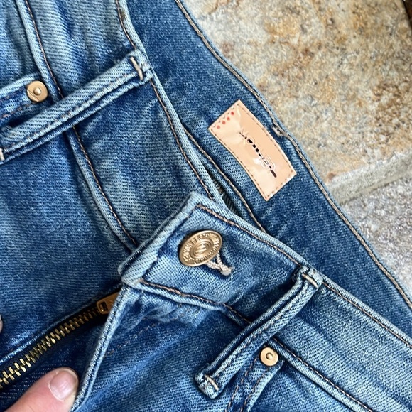 MOTHER The Insider Crop Step Fray Size 28 NWT - Picture 10 of 15